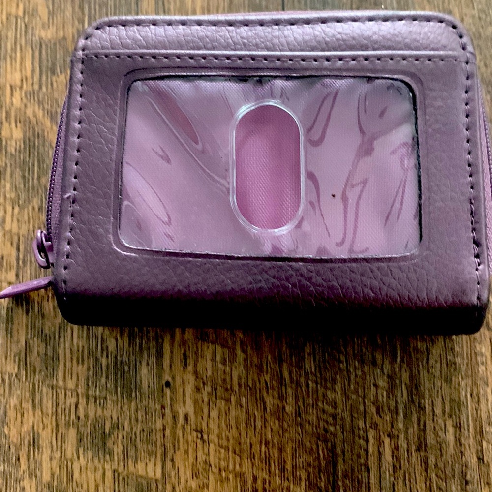 Woman’s wallet
